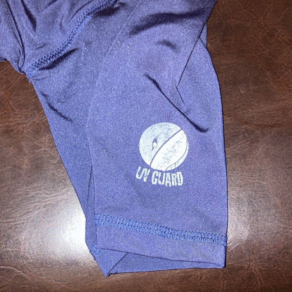 Boys’ Rash Guard - Picture 2 of 3